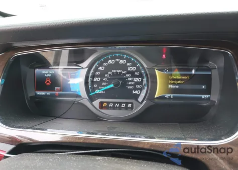 2014 Ford Taurus Limited z USA, uszkodzony, nr VIN 1FAHP2F89EG183054